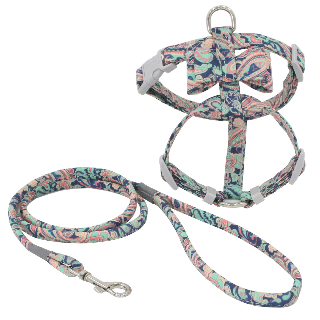 Japanese Print Cat Harness & Lead – Stylish Chest Strap for Cats